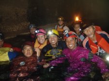 jiabong-extreme-caving-011.jpg