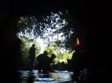 jiabong-extreme-caving-017.jpg