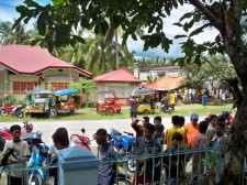 cockfighting in the Philippines
