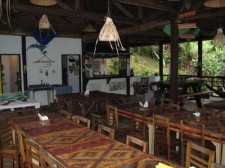 nuts-huts-bohol-010