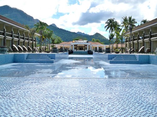 Sheridan Resort Swimming pool