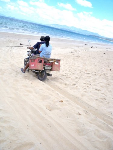 long-beach-palawan-0031