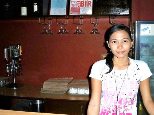 Giddys Place Bar Donsol