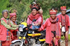 Picklemobile with Ifugao