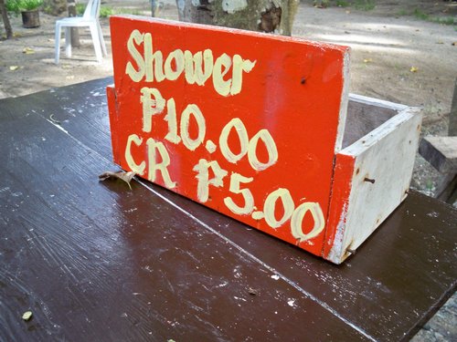 Camigao Island shower box
